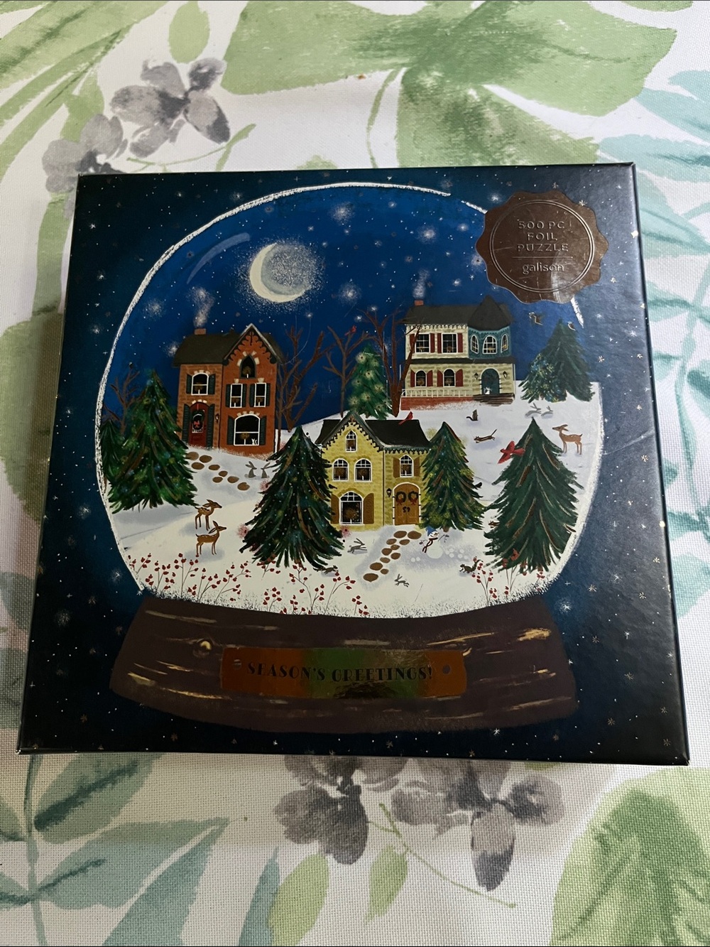 Holiday Snow Globe Puzzle — Blue Winter Village Scene 500 pieces foil